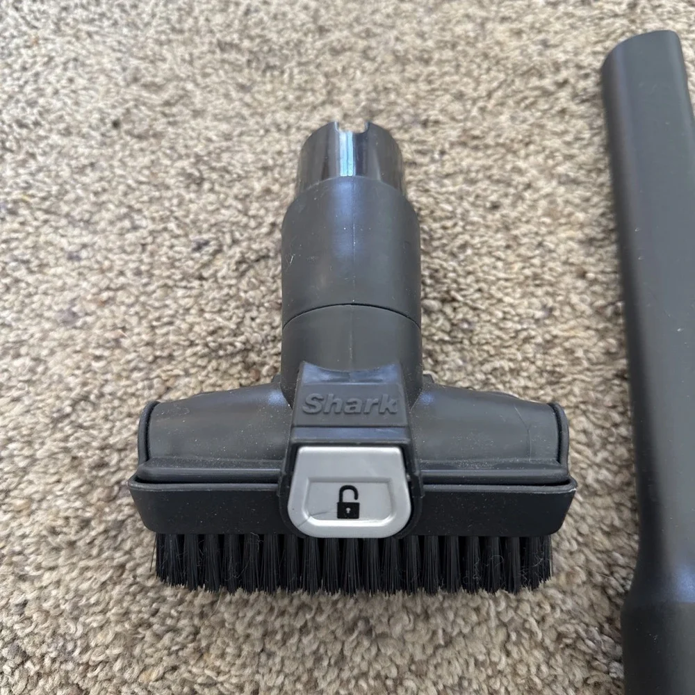 Shark Model: 284FFJ700 Pet Multi-Tool Dusting Brush Vacuum Attachment‎ Angled